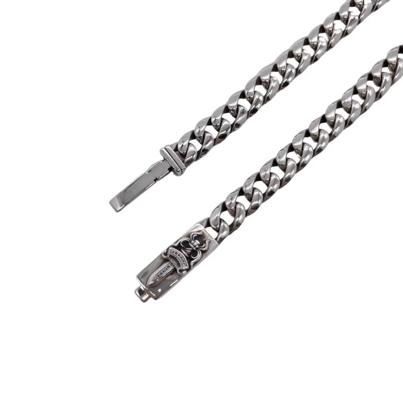 Ch**me He**ts bracelets